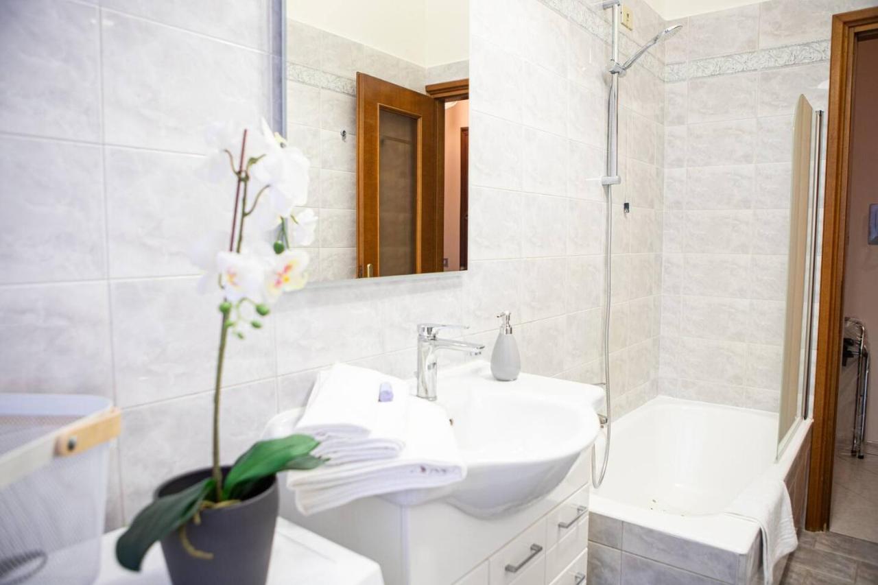 Delightful Shanti Home Milan Exterior photo